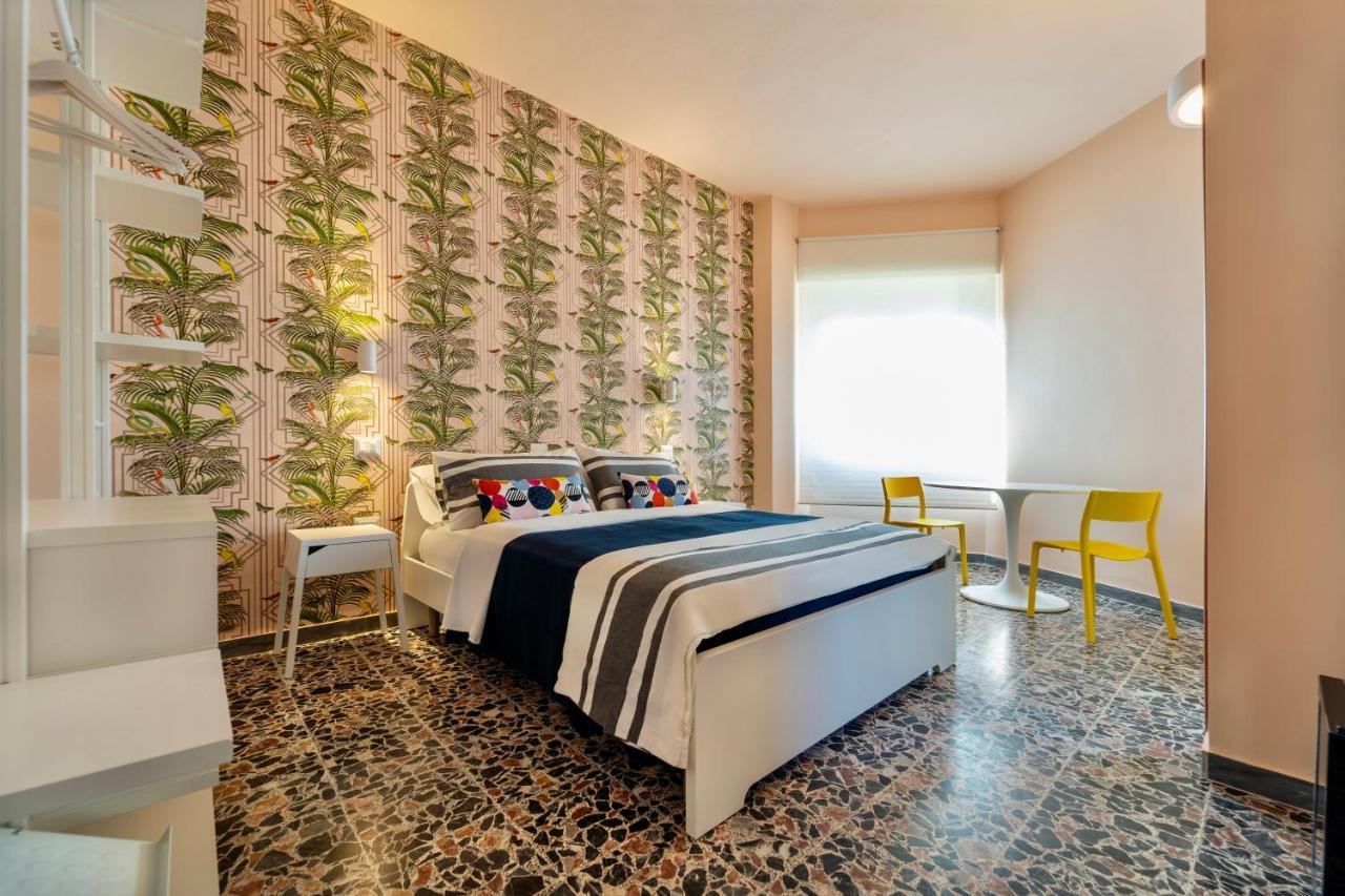 Boutique rooms carbonazzi 17 Cagliari Extérieur photo