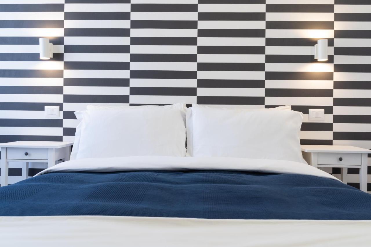 Boutique rooms carbonazzi 17 Cagliari Extérieur photo