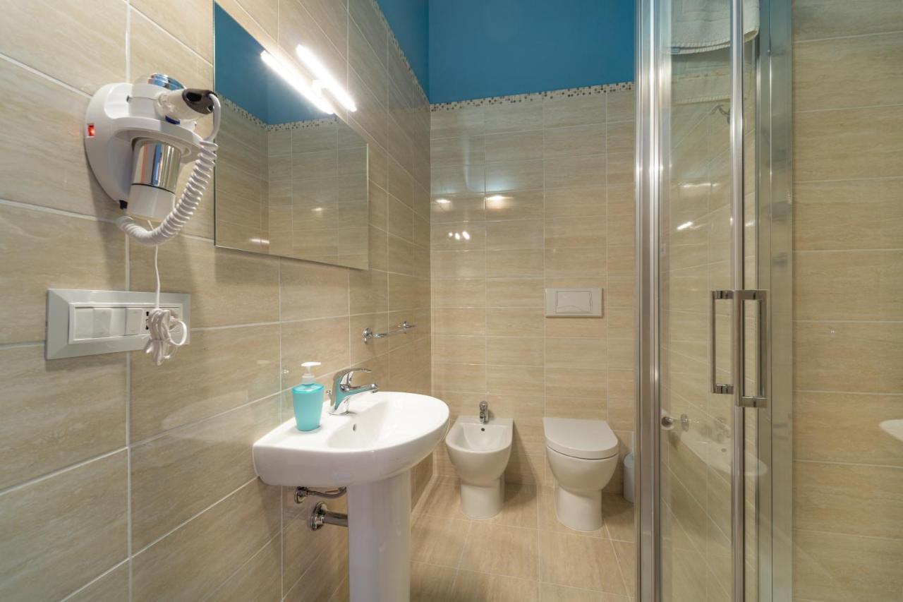 Boutique rooms carbonazzi 17 Cagliari Extérieur photo